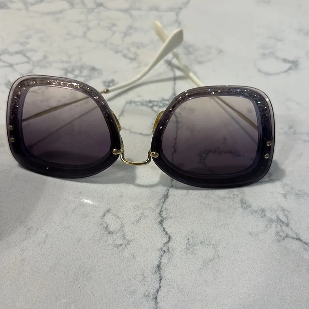 ❤️Miu Miu Purple Cat eye Sunglasses with Sparkles! ❤️🕶️ - Picture 2 of 8